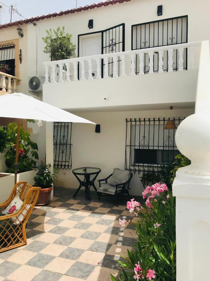 Apartamento Salinas Torrevieja Exterior photo